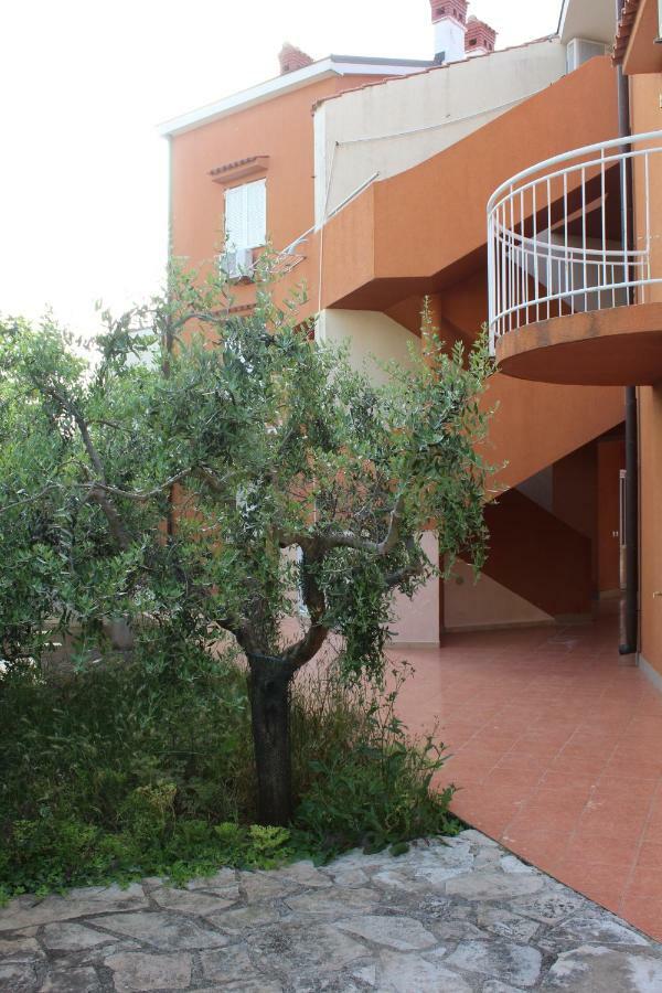 Ferienwohnung Sanda Banjole Exterior foto